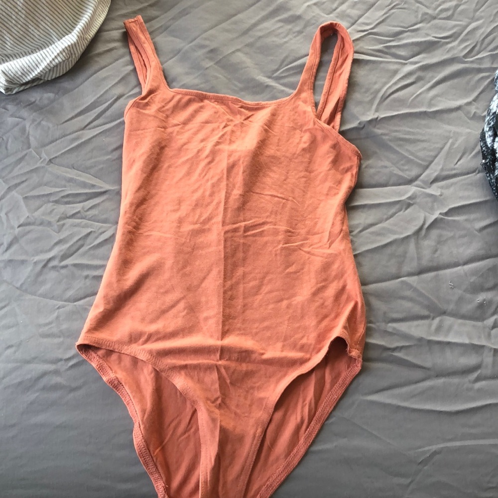 Wilfred free body suit orange pink xs